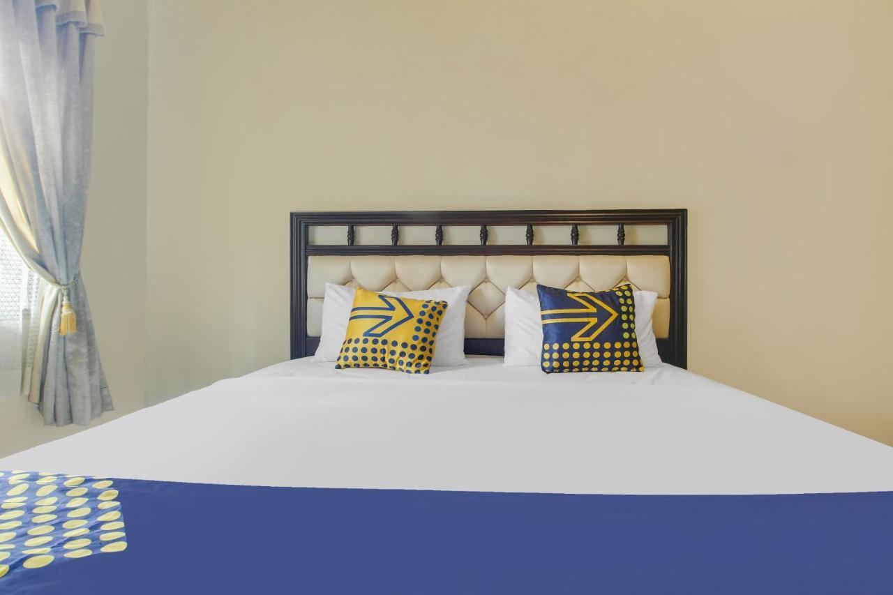 Spot On 91620 Skypiea Guest House Tasikmalaya Esterno foto